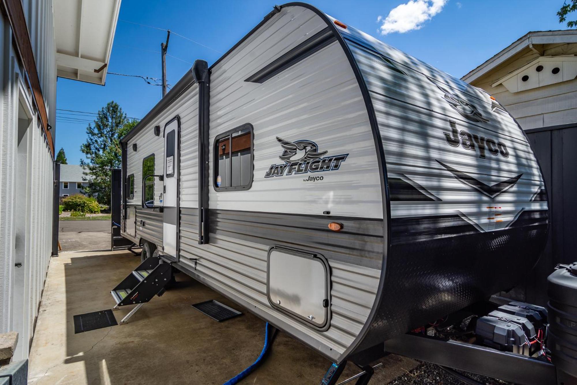 Chic Rv Retreat, Stunning Yard In Roseburg Hotel Exterior foto